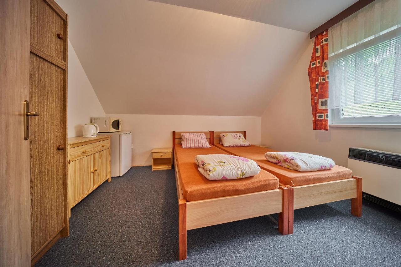 Camp Dolce Hotel Trutnov Esterno foto
